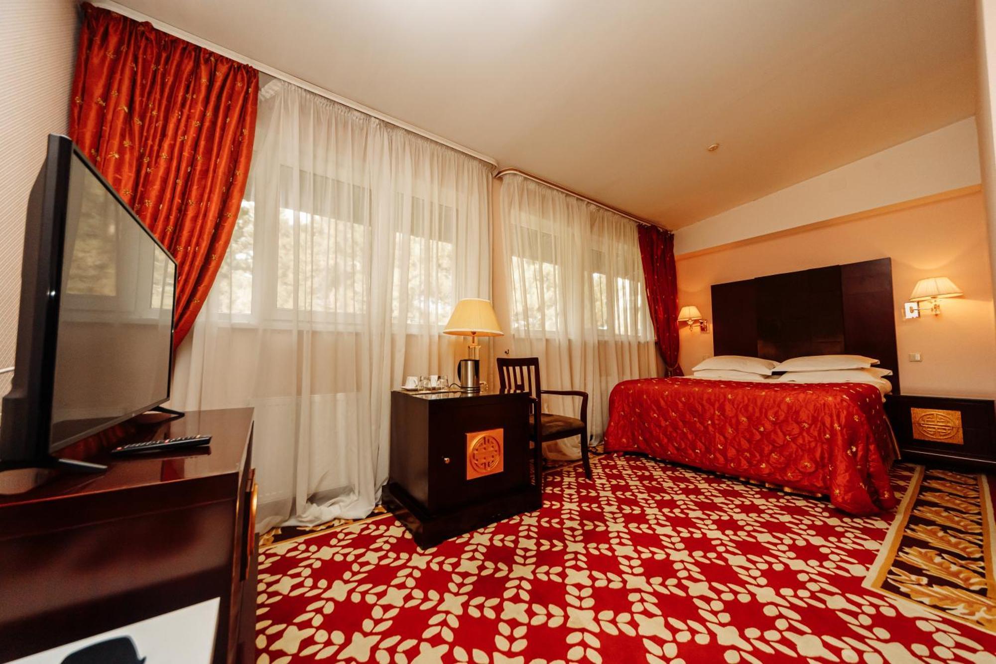 Hotel Royal Park Chişinău Eksteriør billede